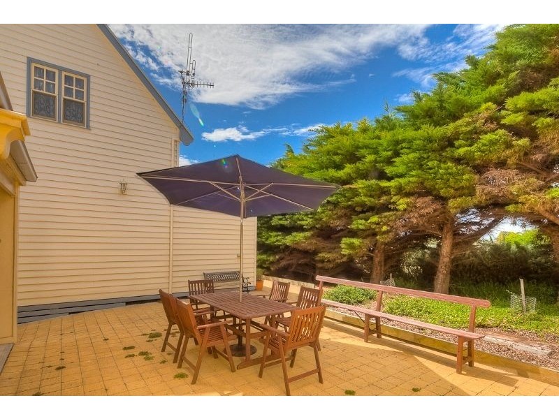 5 Thistle Place, Port Fairy VIC 3284