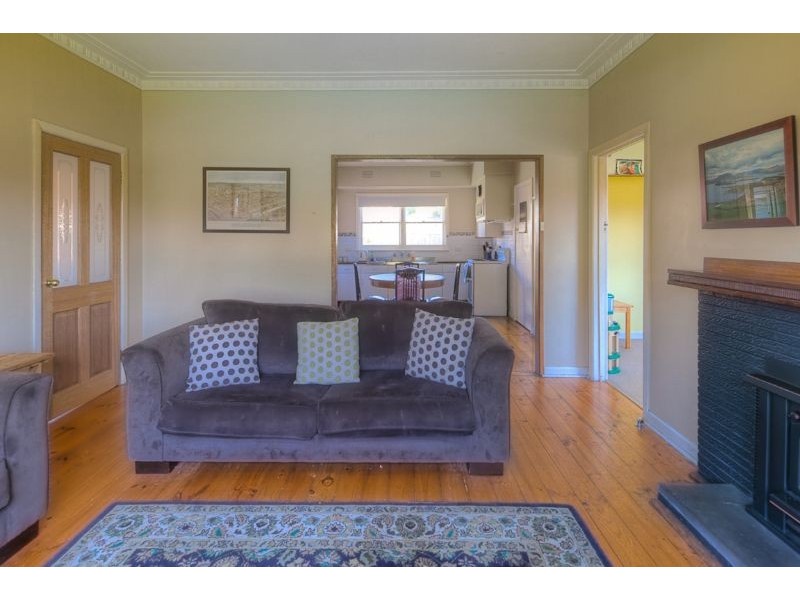 42 Albert Street, Port Fairy VIC 3284