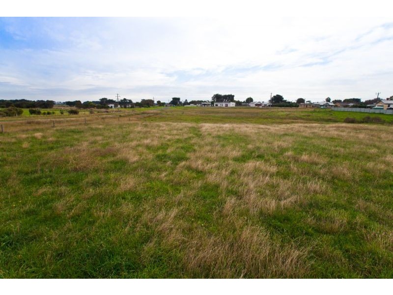 1 Crn of Wriothesley & Chester Street, Yambuk VIC 3285