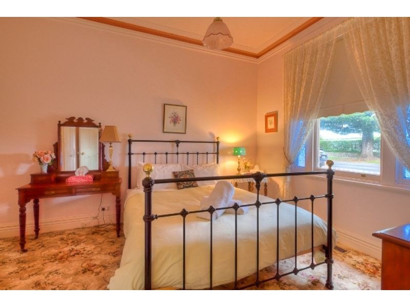 67 Gipps Street, Port Fairy VIC 3284