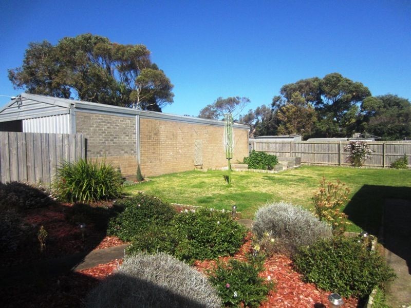 525 Princes Hwy, Port Fairy VIC 3284