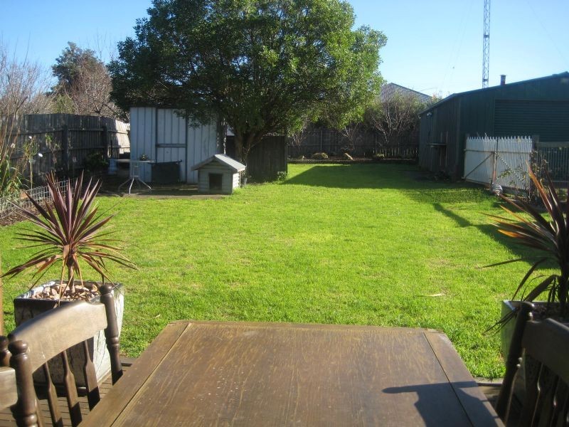 26 Albert Street, Port Fairy VIC 3284