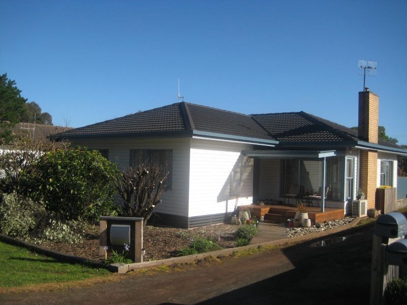 26 Albert Street, Port Fairy VIC 3284