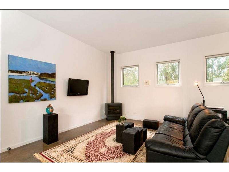 24 Wishart Street, Port Fairy VIC 3284
