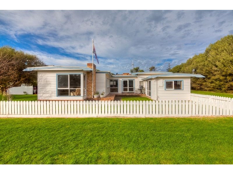 32 Griffiths Street, Port Fairy VIC 3284