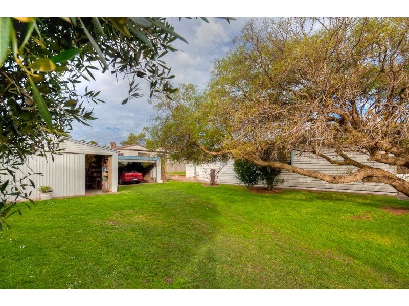 32 Griffiths Street, Port Fairy VIC 3284