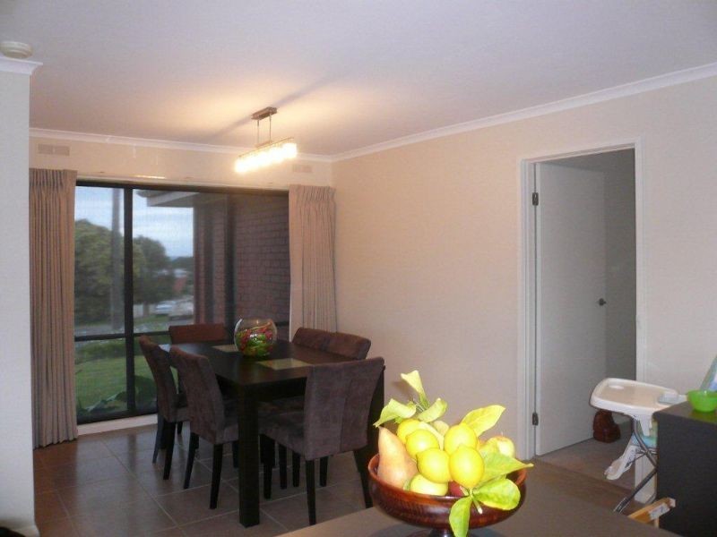 17 Lynden Grove, Warrnambool VIC 3280