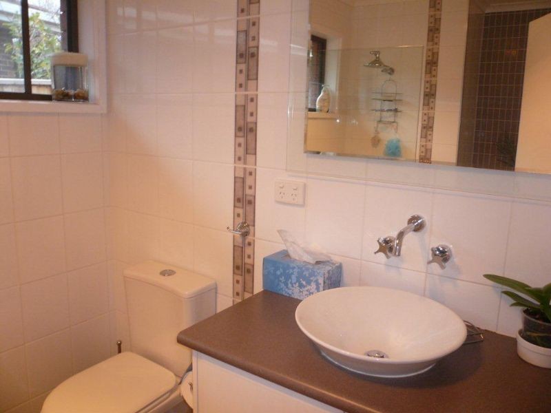 17 Lynden Grove, Warrnambool VIC 3280