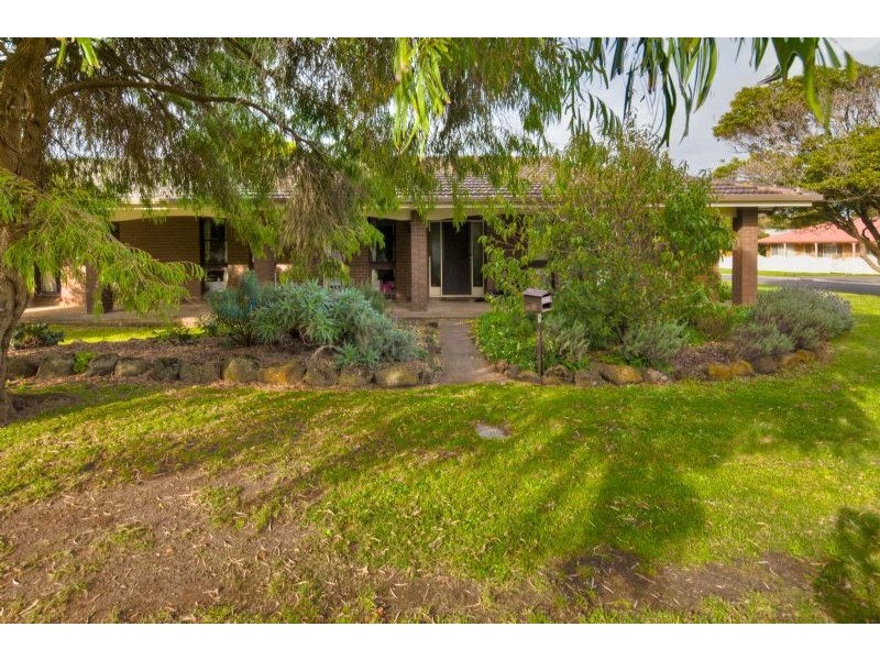 8 Tieman Street, Port Fairy VIC 3284