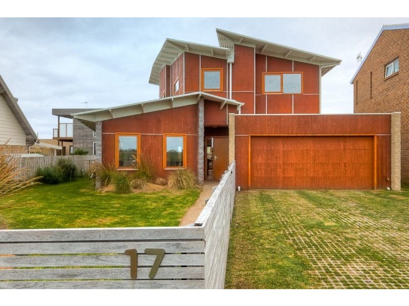 17 Anna-Catherine Drive, Port Fairy VIC 3284
