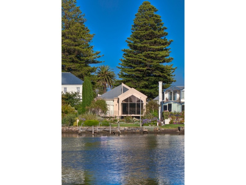 91 Gipps Street, Port Fairy VIC 3284