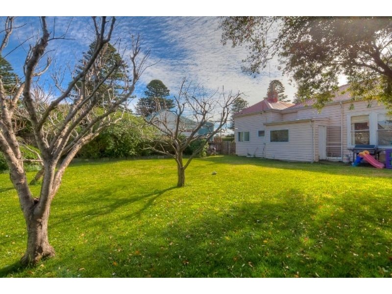 63 Cox Street, Port Fairy VIC 3284