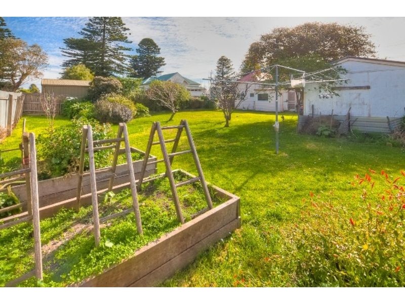 63 Cox Street, Port Fairy VIC 3284
