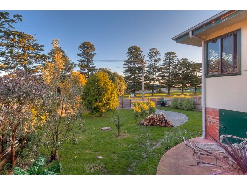 38 Campbell Street, Port Fairy VIC 3284