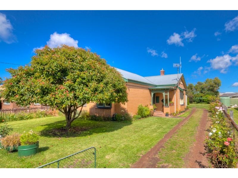 68 Princes Hwy, Port Fairy VIC 3284