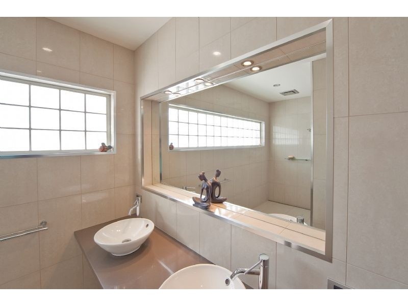 32a Sackville Street, Port Fairy VIC 3284