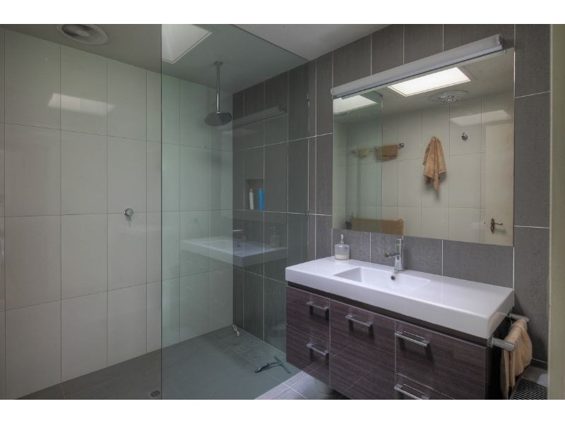 8 Belfast Close, Port Fairy VIC 3284