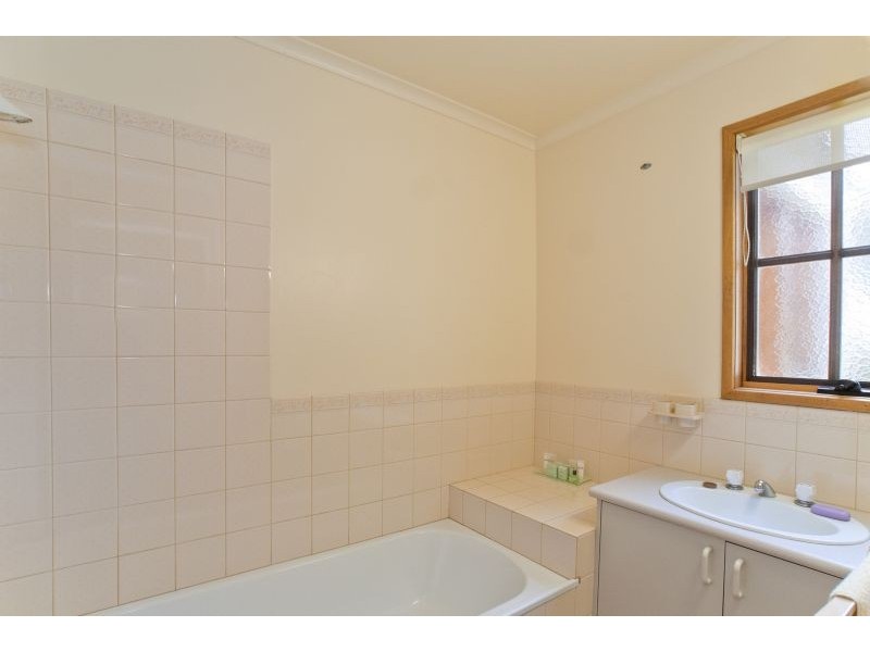 5 Whalers Drive, Port Fairy VIC 3284