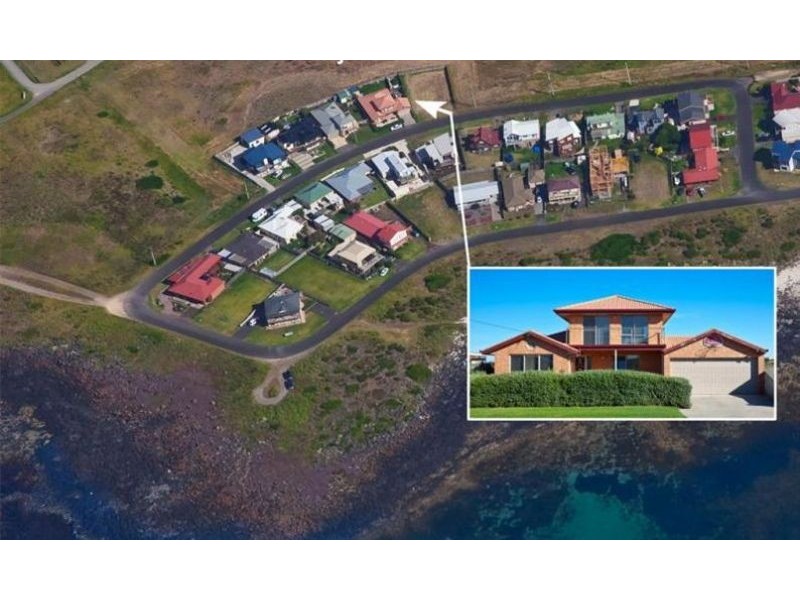 16 Anna-Catherine Drive, Port Fairy VIC 3284