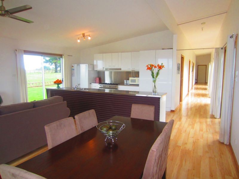 Lot 4 Snapper Point Rd, Narrawong VIC 3285