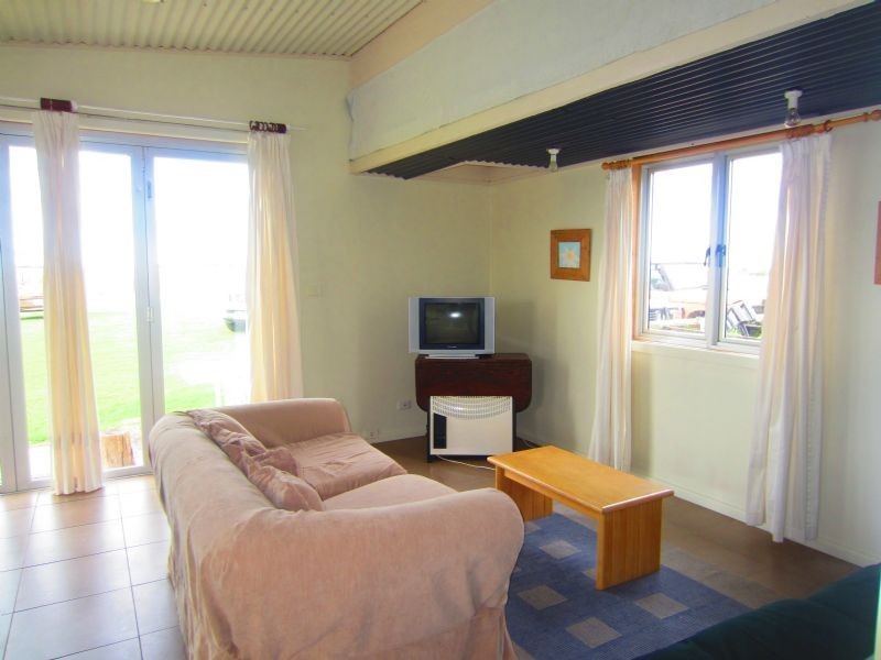 Lot 4 Snapper Point Rd, Narrawong VIC 3285