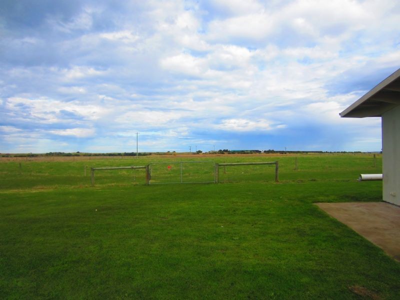 Lot 4 Snapper Point Rd, Narrawong VIC 3285