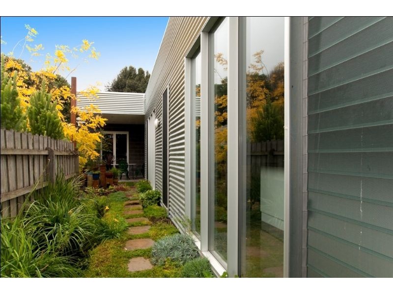 24 Wishart Street, Port Fairy VIC 3284