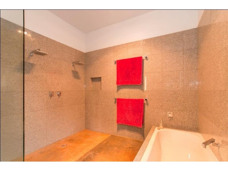 24 Wishart Street, Port Fairy VIC 3284