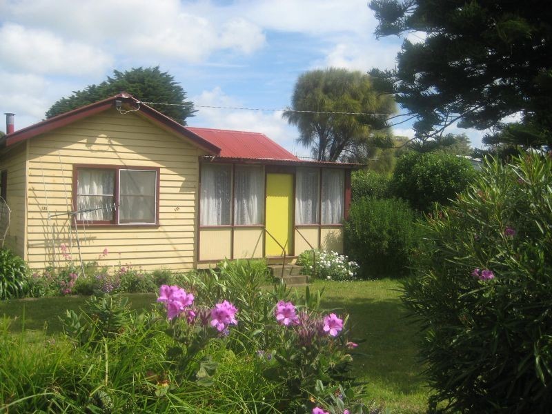 135 Griffith Street, Port Fairy VIC 3284