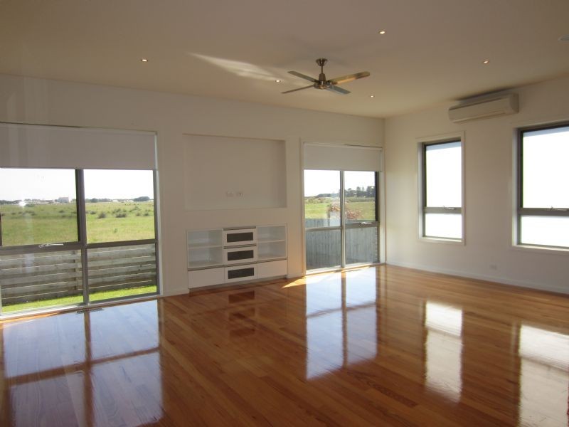 5 Mariner Court, Port Fairy VIC 3284