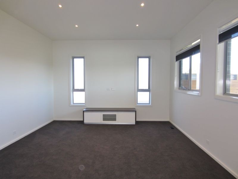 5 Mariner Court, Port Fairy VIC 3284