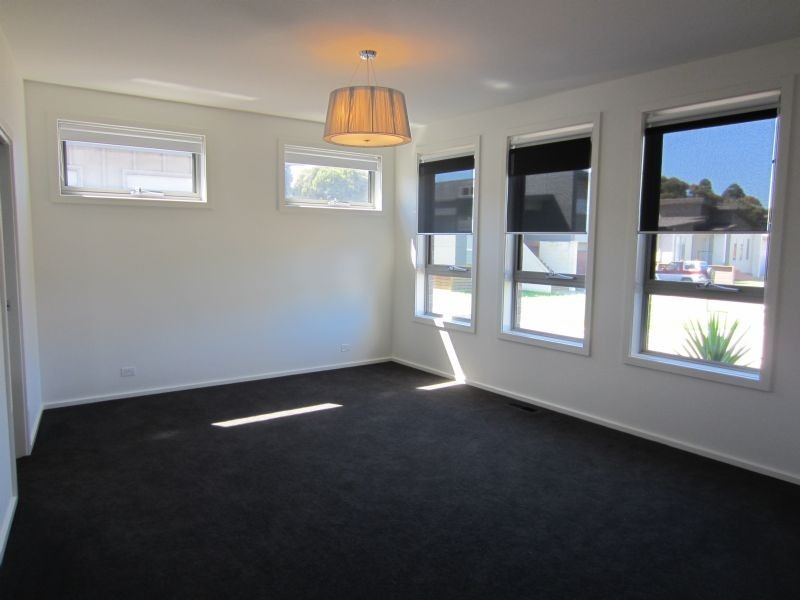 5 Mariner Court, Port Fairy VIC 3284