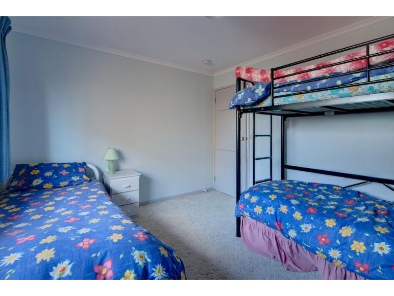 98 Ocean Drive, Port Fairy VIC 3284