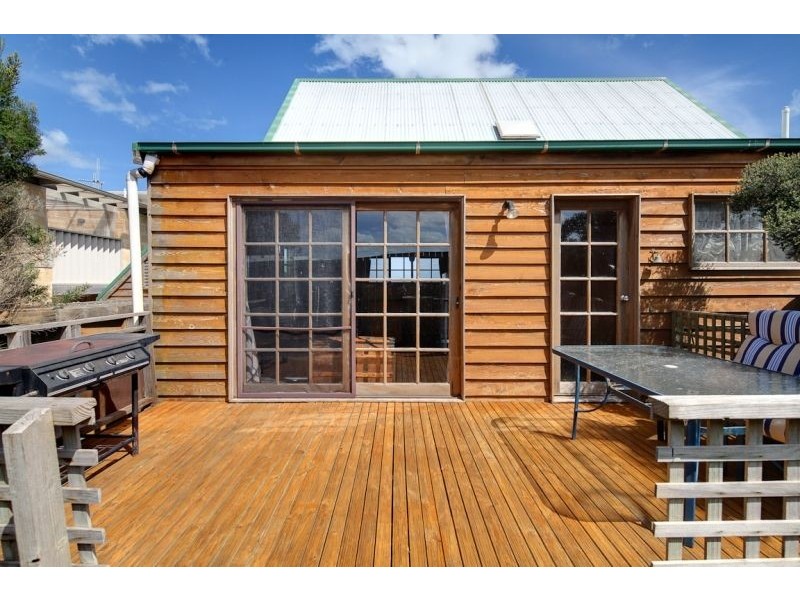 68 Ocean Drive, Port Fairy VIC 3284