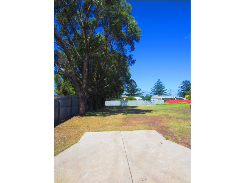 33 Dyson Street, Port Fairy VIC 3284