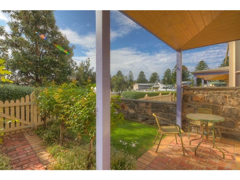 5/25 Gipps Street, Port Fairy VIC 3284