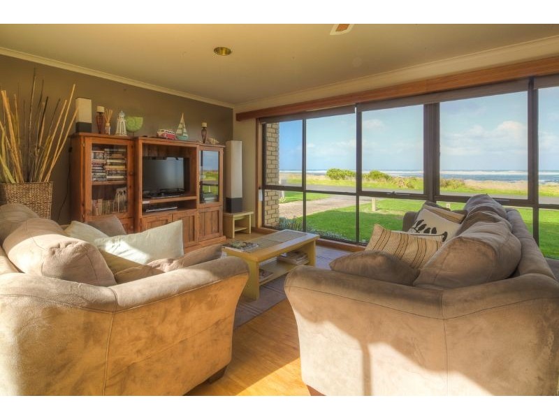 40 Ocean Drive, Port Fairy VIC 3284