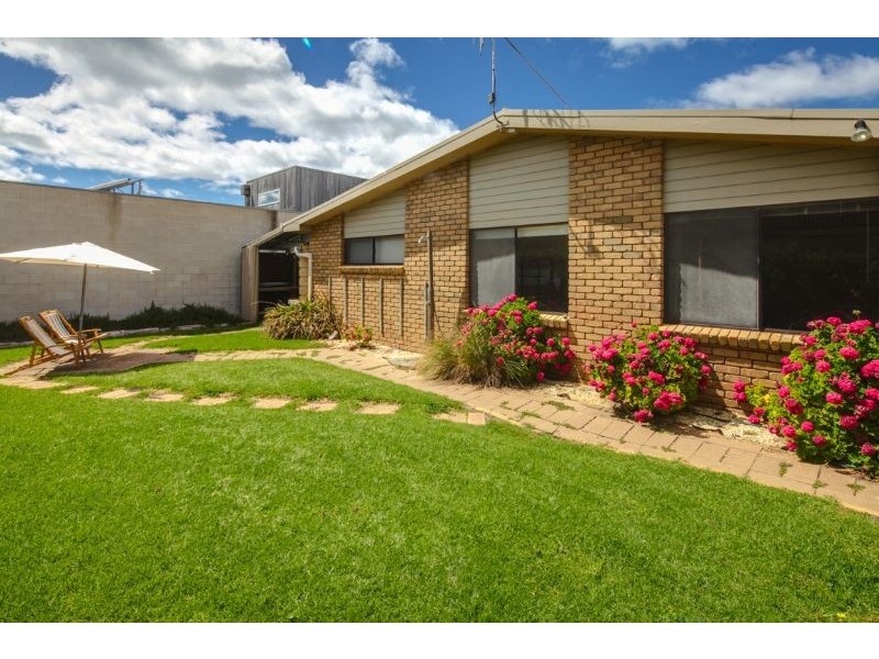 40 Ocean Drive, Port Fairy VIC 3284