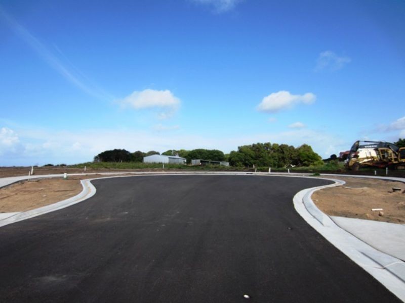 Lot 13 Martin Laurence Place, Port Fairy VIC 3284