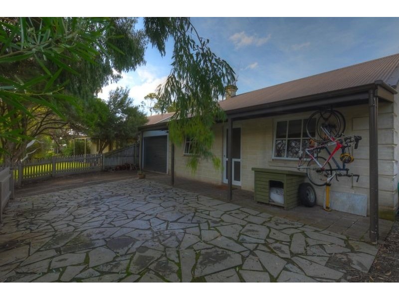 6 Whalers Drive, Port Fairy VIC 3284