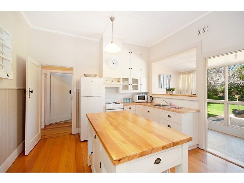 73 Regent Street, Port Fairy VIC 3284