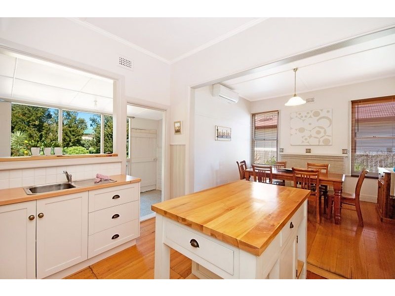 73 Regent Street, Port Fairy VIC 3284