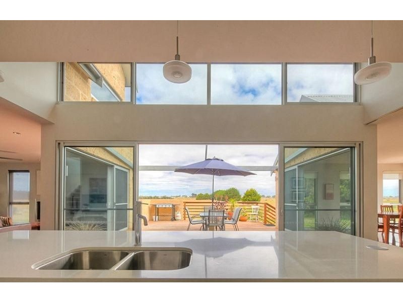 15 Manifold Street, Port Fairy VIC 3284