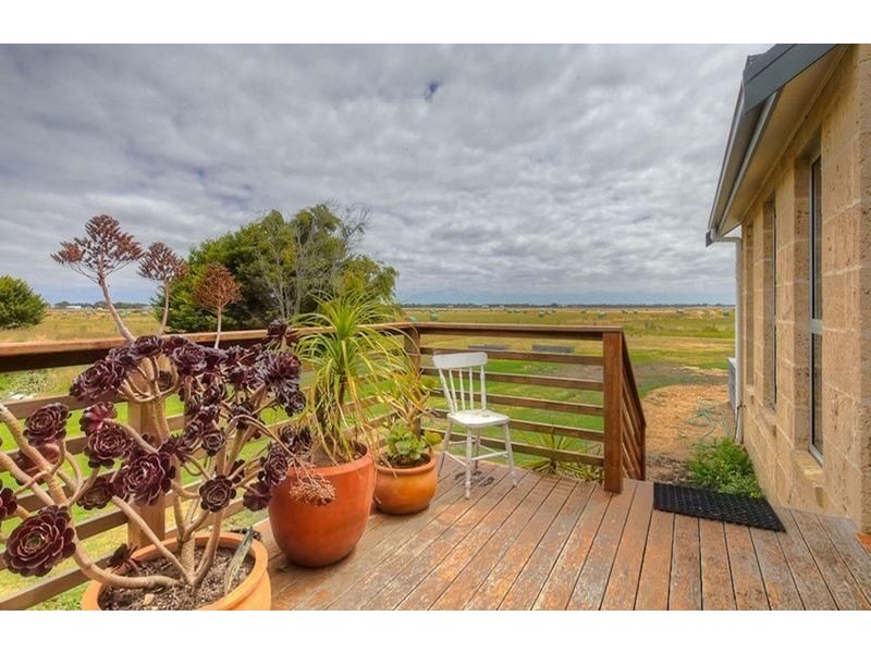 15 Manifold Street, Port Fairy VIC 3284