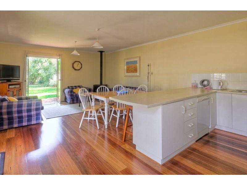 6 James Street, Port Fairy VIC 3284