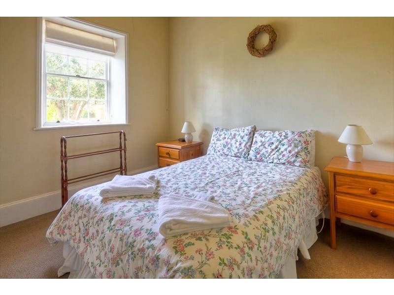 6 James Street, Port Fairy VIC 3284