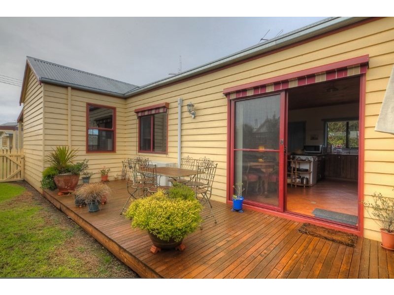 13 Jehu Street, Port Fairy VIC 3284