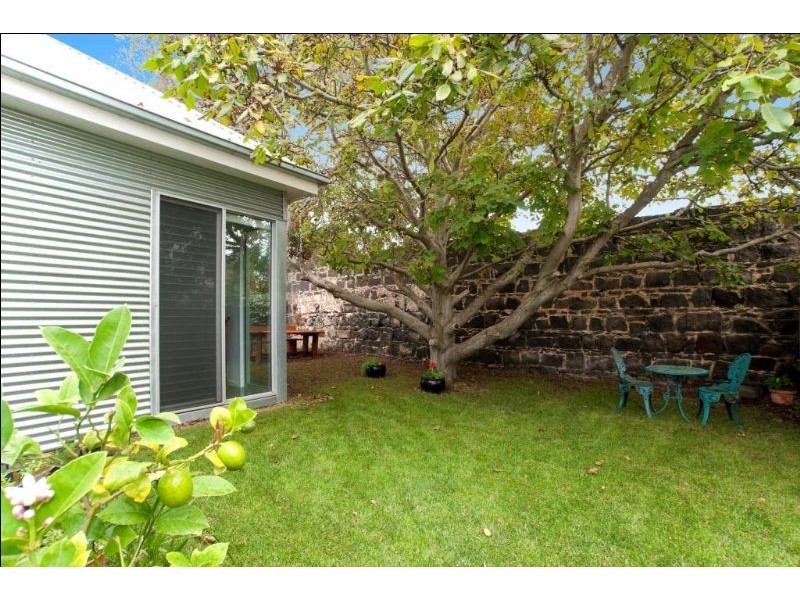 24 Wishart Street, Port Fairy VIC 3284