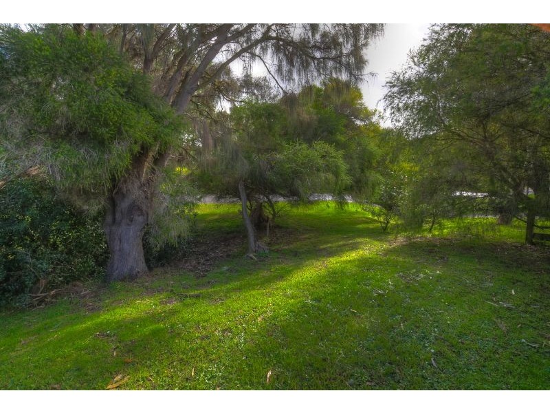 4 Whalers Drive, Port Fairy VIC 3284
