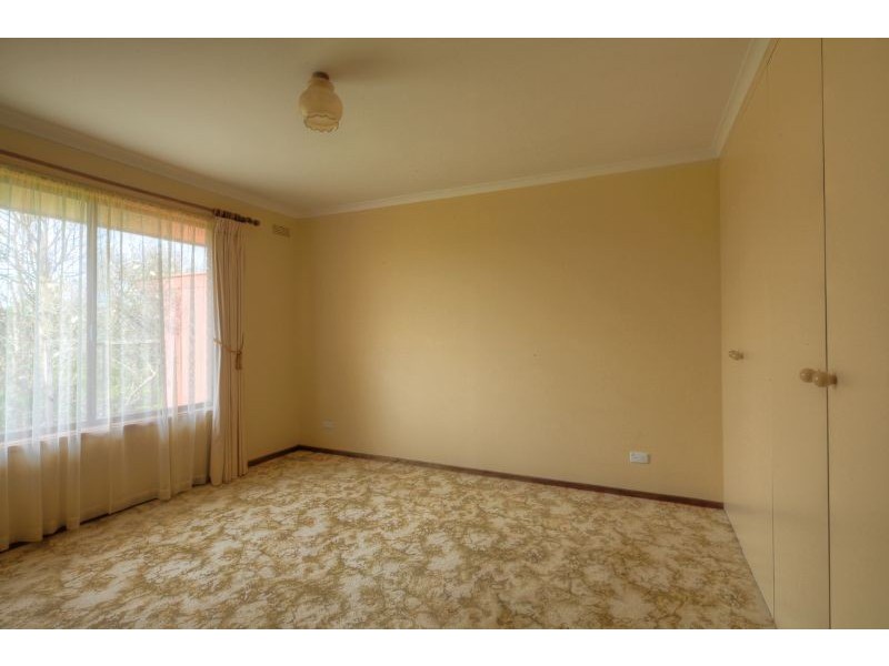 235 Princes Hwy, Port Fairy VIC 3284